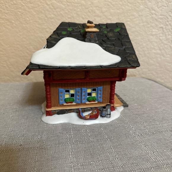 Department 56 Alpine Village Heidi's Grandfather's House - Picture 6 of 7